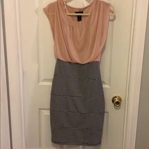 EUC EN FOCUS size 6 dress